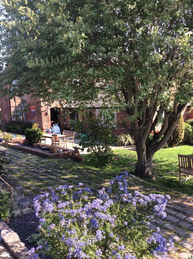 The Barn Bed And Breakfast Hale  Eksteriør bilde